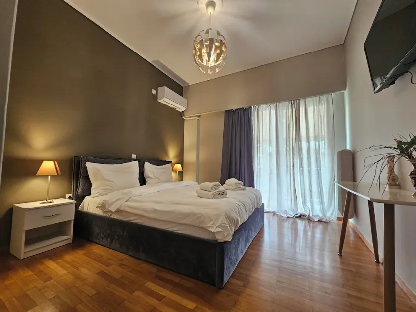 Homely Stay @Acropolis Museum - Image 1
