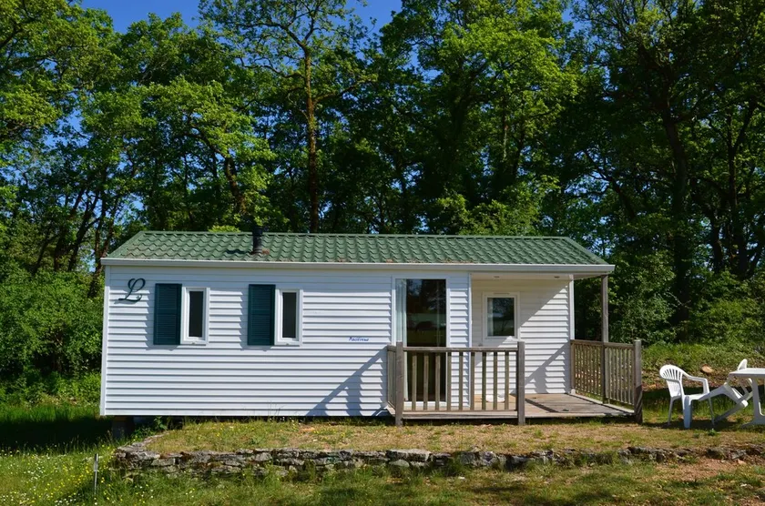 Mobilhome à la Ferme Avec Piscine - Image 1