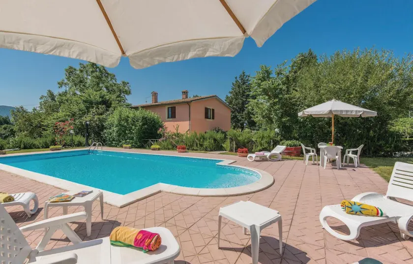 Fantastiskt hem i Acquasparta, TR - Image 1