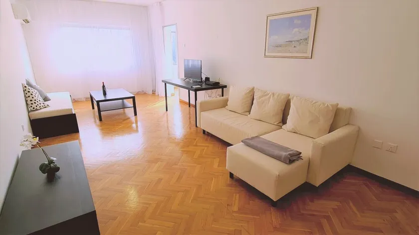 STAY Virtuoso Apartment - Image 1