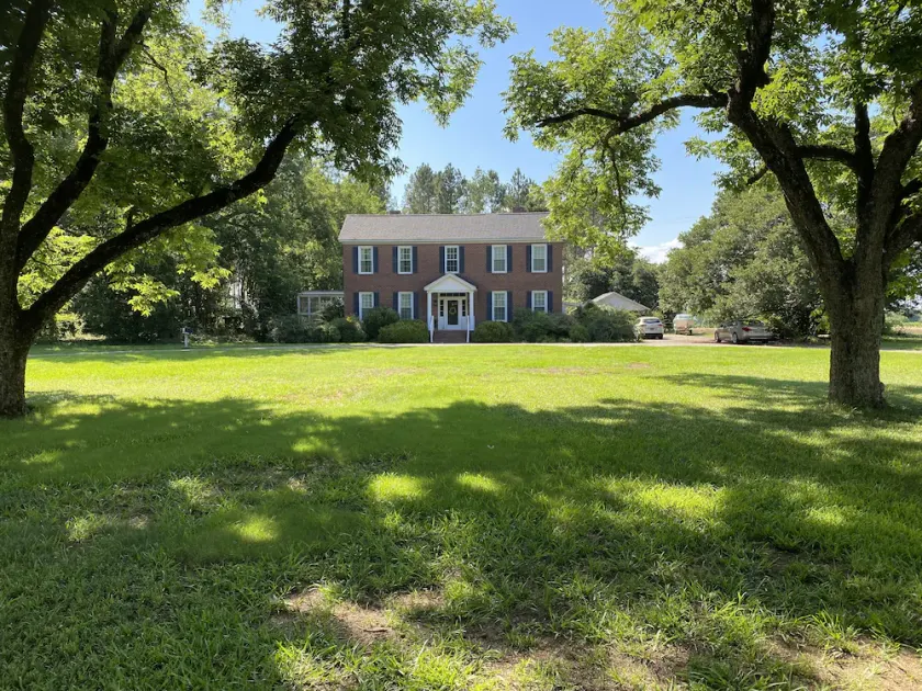 Masters rental - Historic federal in the heart of Edgefield county - Image 1