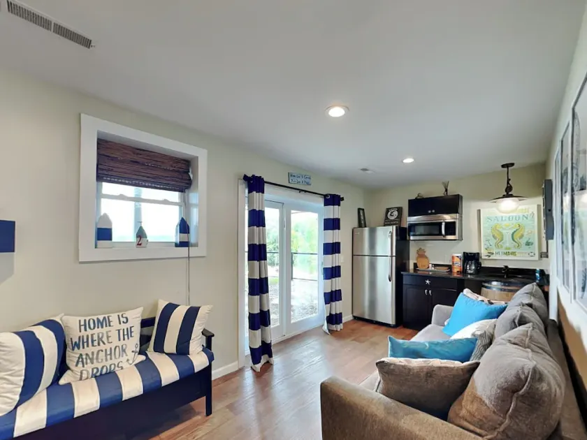 Sunset Cove 4 Bedrooms 4 Bathrooms Home - Image 1