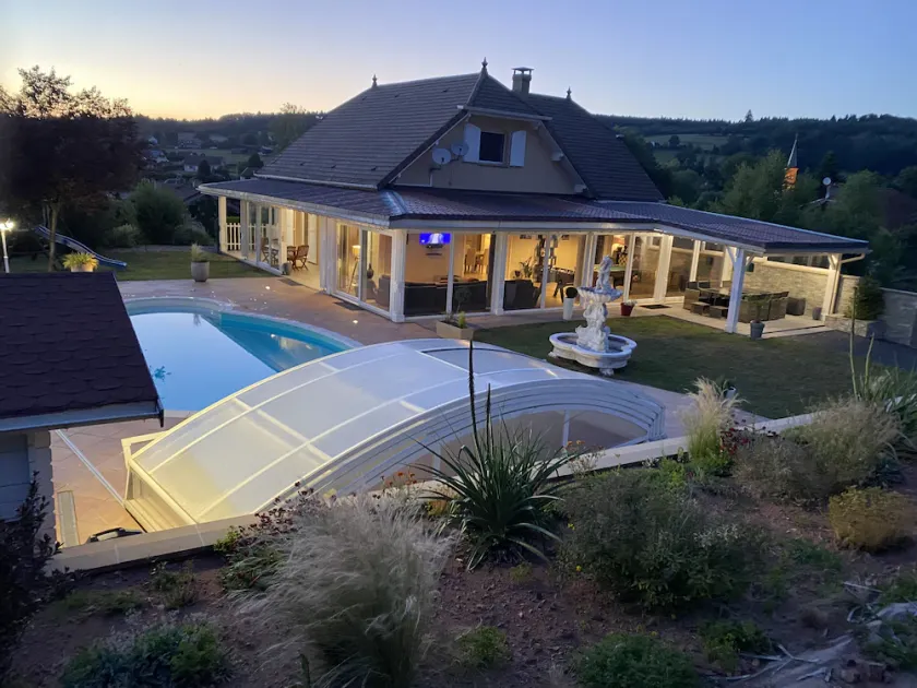 Magnificent villa with swimming pool in the heart of the Vosges - Image 1