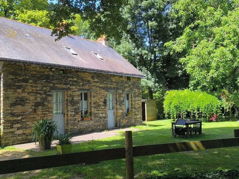Idyllisches Ferienhaus im Grünen mit vielen Freizeiteinrichtungen in ruhiger Lage - Image 1