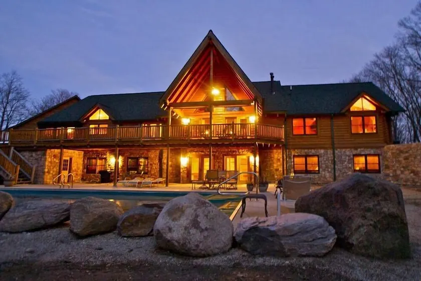 The Lodge on Montgomery Creek Ranch - Image 1