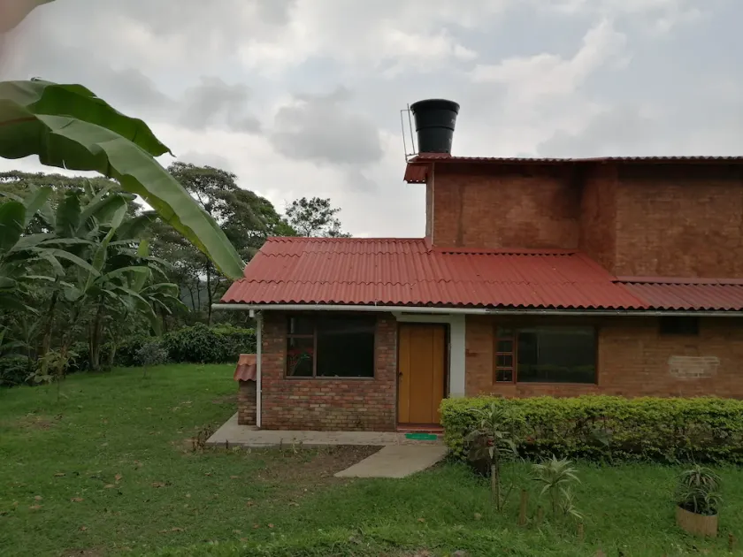 Magnificent country house in the cundinamarca table, just 1h 20 min from Bogota - Image 1