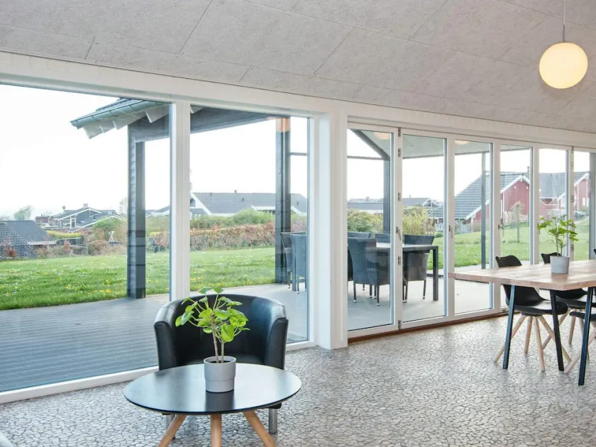 10 person holiday home in Rønde-By Traum - Image 1