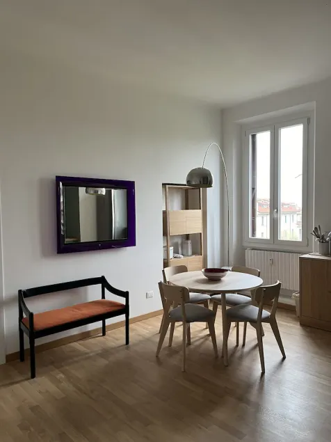 Spacious 2 room apartment - Image 1