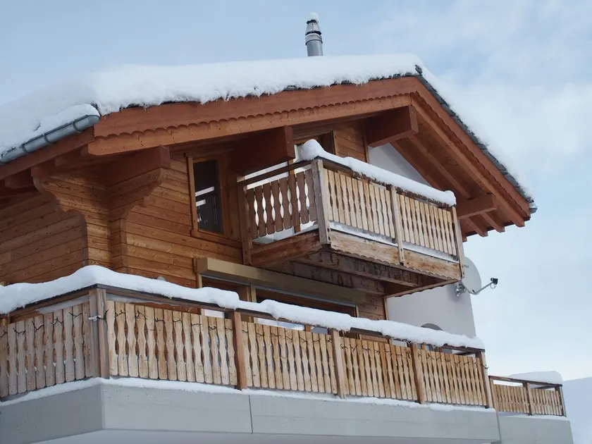 Uma linda moradia moderna em uma bela área de Switerland - Image 1