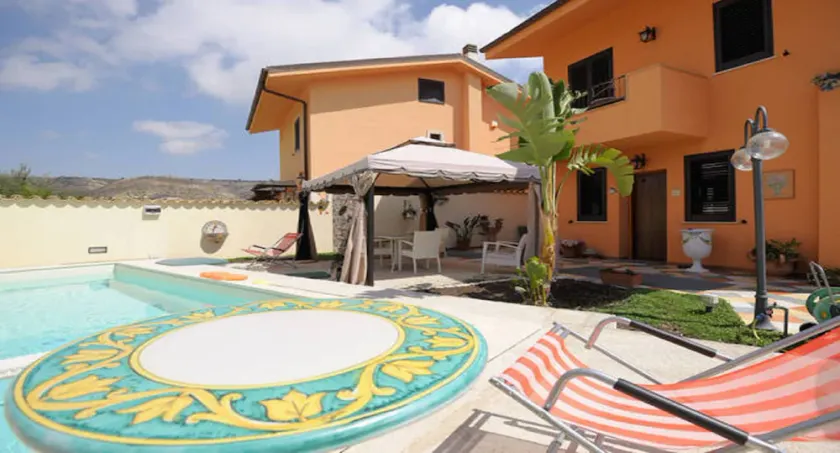 Casa Montalbano - Image 1