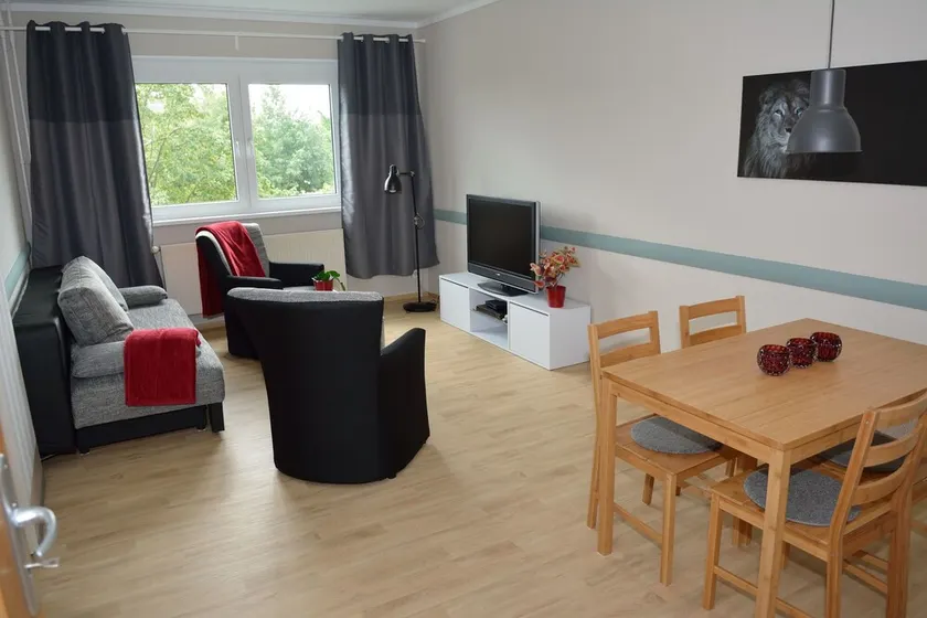FEWO with green areas, balcony, parking spaces, conveniently located, quieter than you think - Image 1