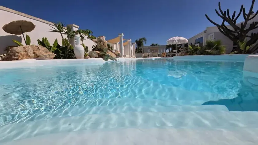 Oasi Cleopatra Luxury Suite B&B Puglia Salento - Image 1