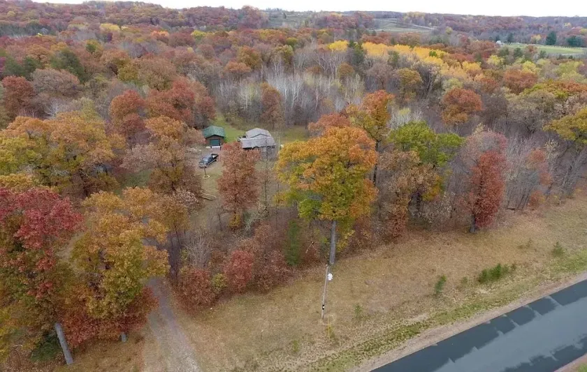River road cabin - Image 1