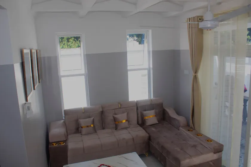 Cozy 1-bedroom apartment in enchanting Kilifi with WiFi - Image 1