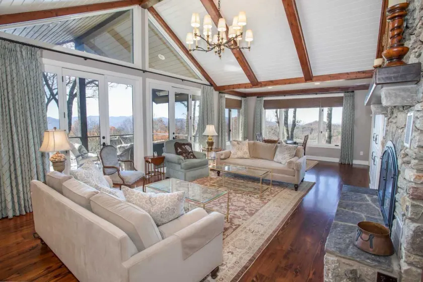 Luxury Home in Resort Community–Grandfathered Inn - Image 1