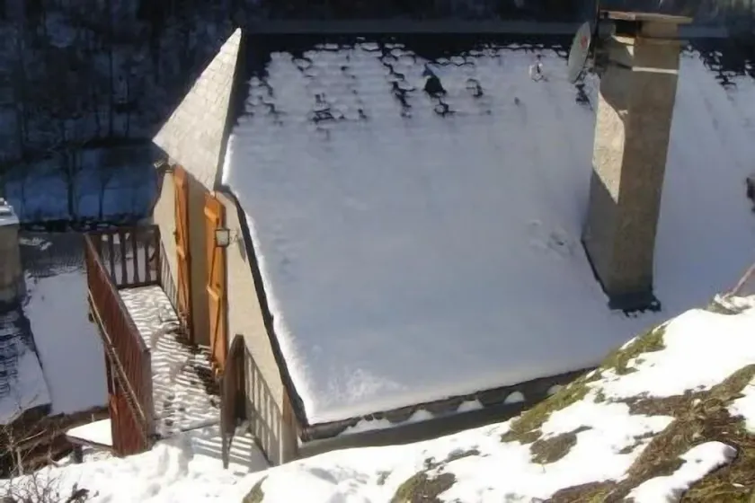 'De gama alta Casa Nestes Valley, ideal para parejas BB + Alt 1000m - Image 1