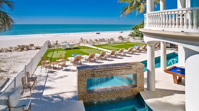 Anna Maria Grand: Gulf Front! On the Beach! Sleeps 22 by Anna Maria Life Vacation Rentals - Image 1