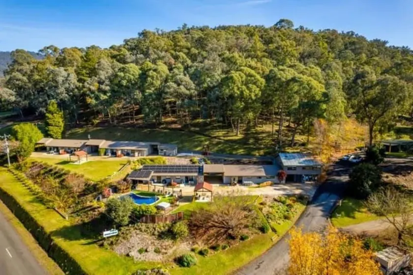 Snowview Holiday Units - Image 1
