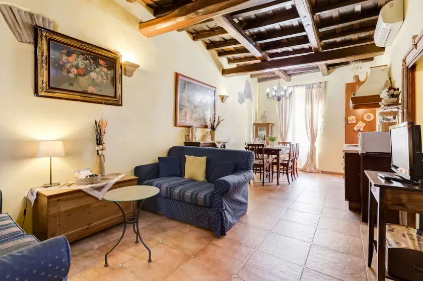 CAMPO DE FIORI HOUSE - En el corazòn de Roma - Image 1