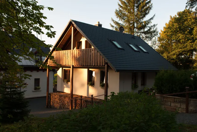 Gemütliche Ferienwohnung mit Balkon - Image 1