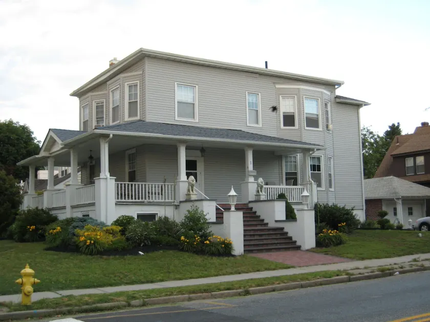 Ventnor Beach House - Rummeligt og charmerende - kun 1 blok til strand og strandpromenade - Image 1