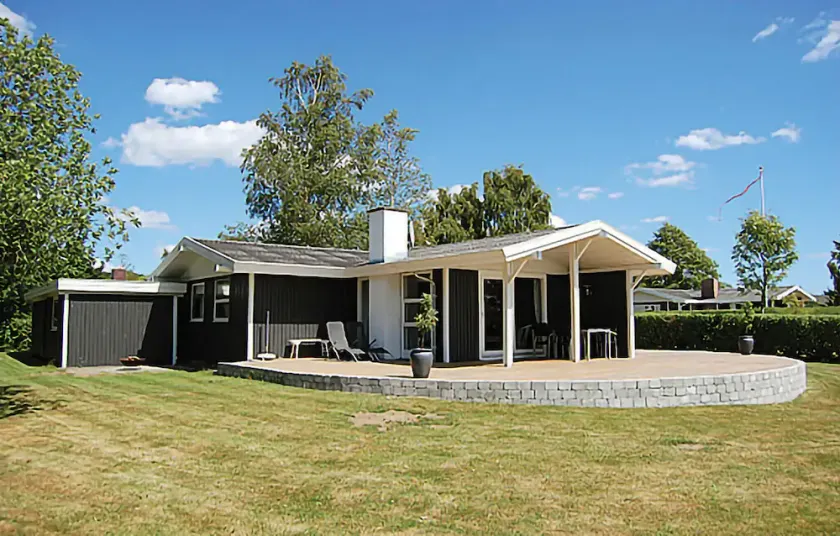 3 bedroom stunning home in Egernsund - Image 1