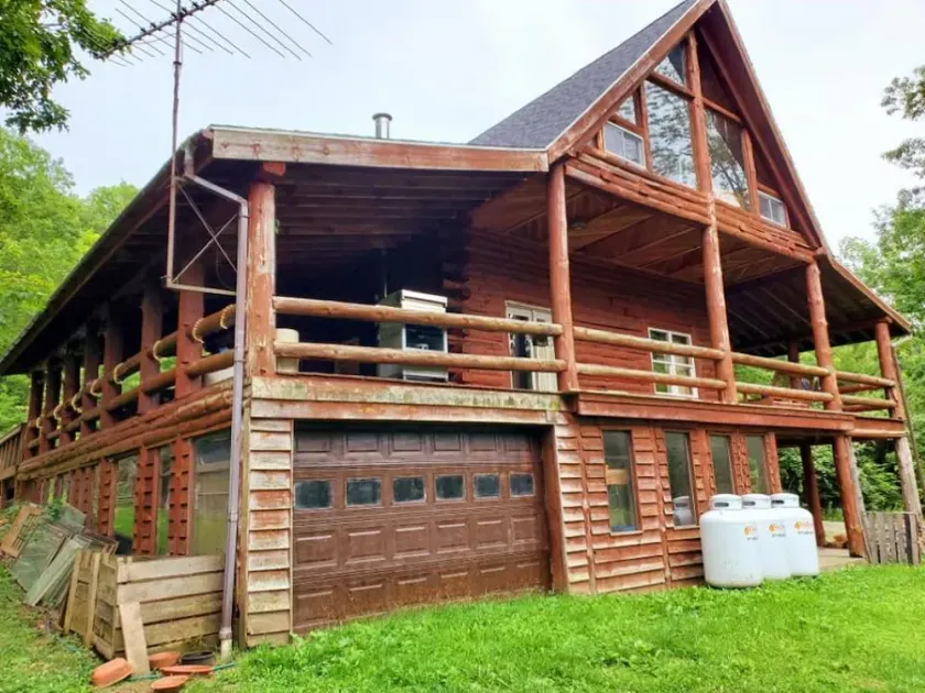 Secluded Authentic Log House w/valley view! - Image 1