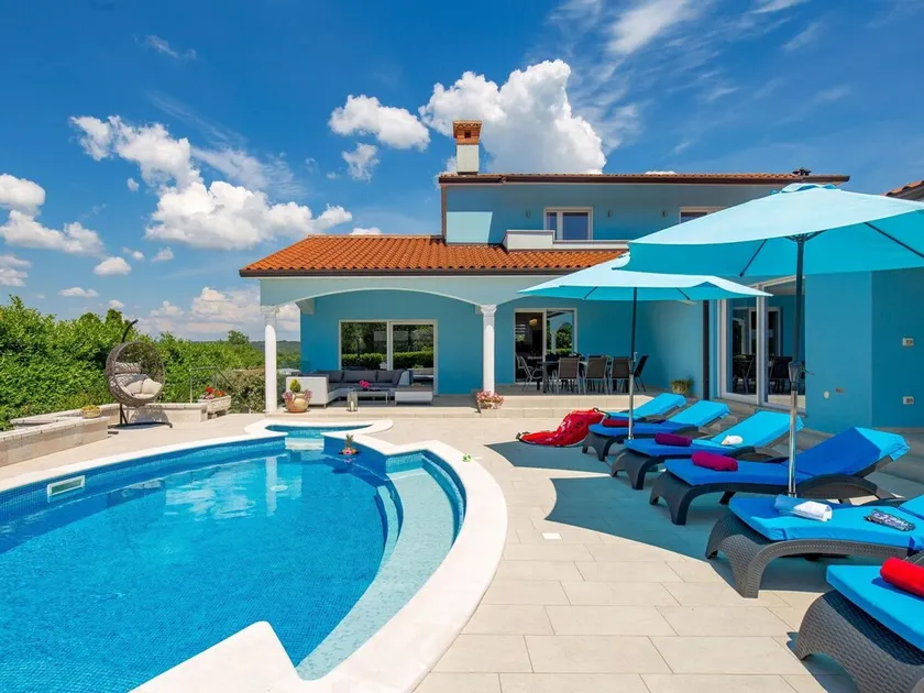 Splendida villa indipendente per 8 persone con WIFI, A/C, piscina privata, TV e patio - Image 1
