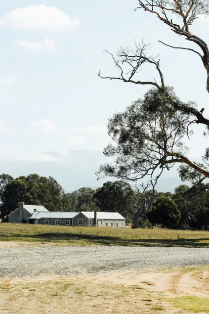 Historic Shearers Quarters @ Beautiful Mount William Station - Image 1