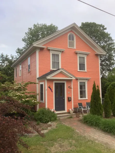 New England style home, front of house is yours! - Image 1