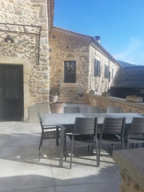 ACCOMMODATION IN A RENOVATED ARDECHOISE FARMHOUSE IN THE HEART OF THE ARDECHE REGION - Image 1