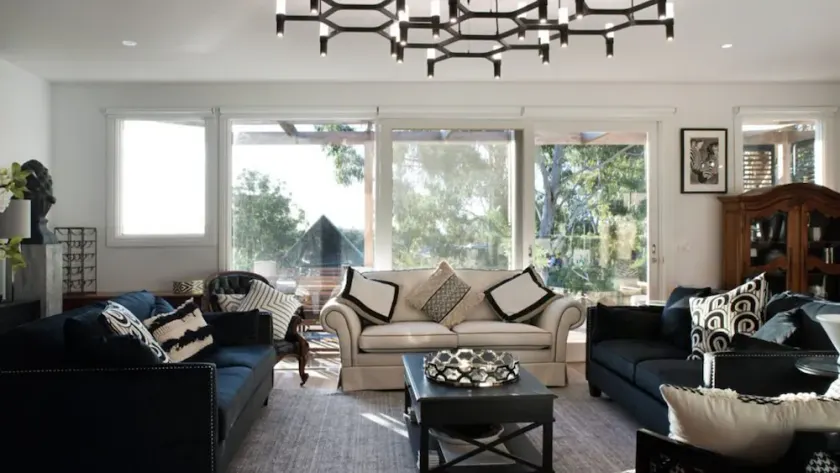 The Lux Luxury 4 bedroom, 2 bathroom, with stunning garden - Image 1