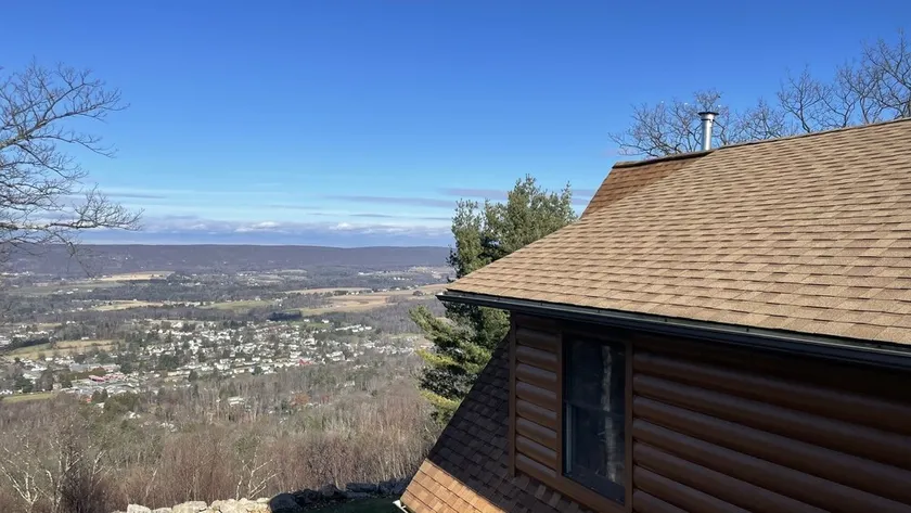 Sugarloaf Summit - Breathtaking views of the valley below. Ski, Knoebels & more - Image 1