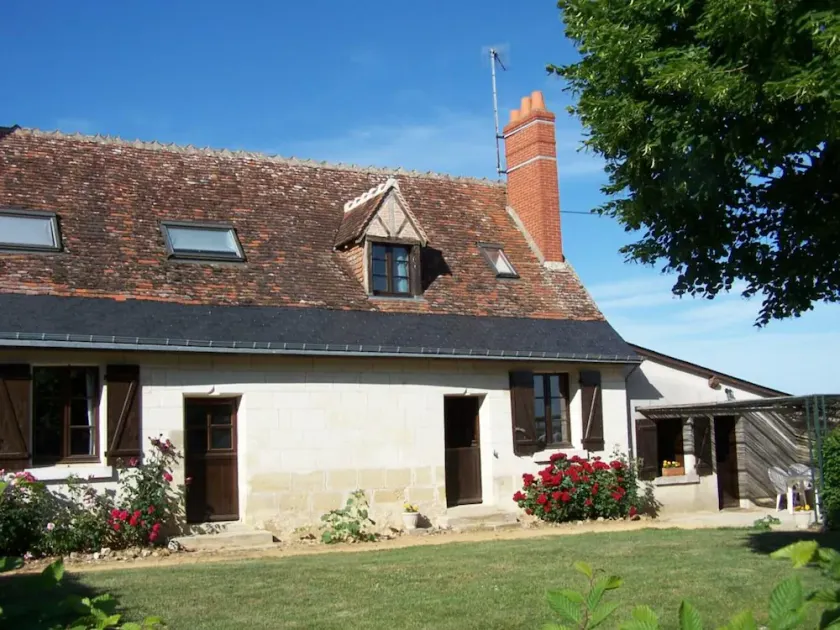 Charming 18th Century Cottage with Pool, Near Loire Castles and Vineyards - Image 1