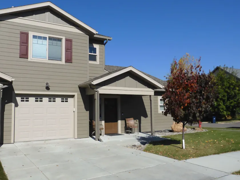 Beautiful New 3 Chambres 3 Bath Town Home Dans Bozeman Central Location - Image 1