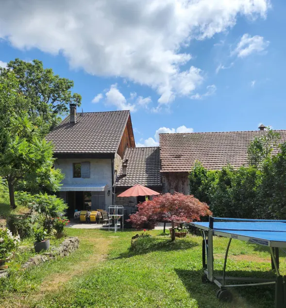 Restored 220m2 farmhouse, almost 300 years old, in the heart of the countryside - Image 1