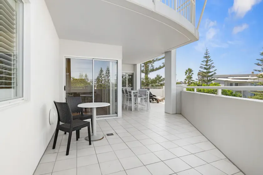 North facing park view 2bed2bath - WIFI + parking - Image 1