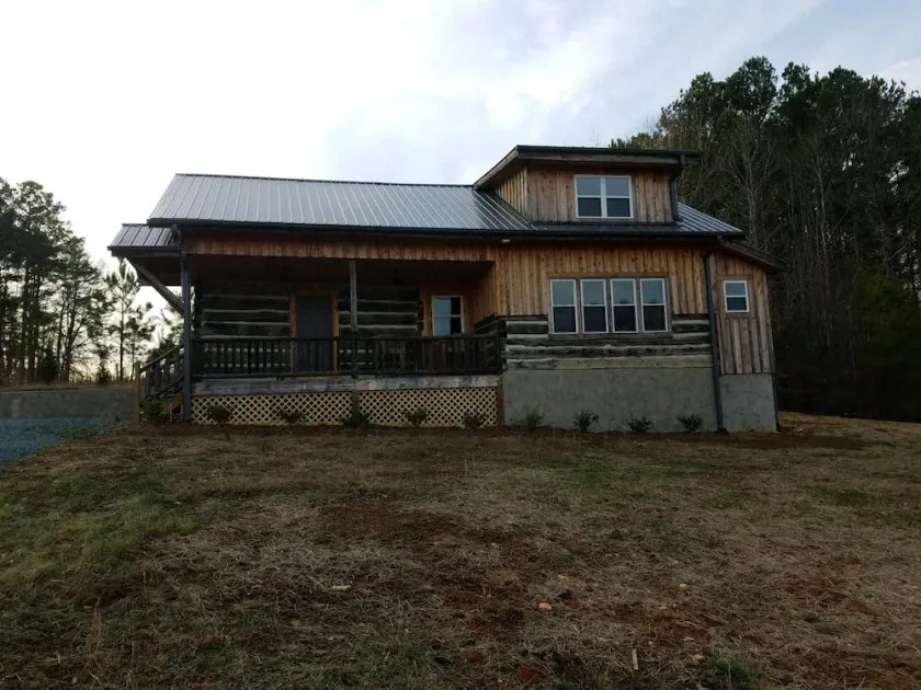 Dan River Cabin Madison, NC - Image 1