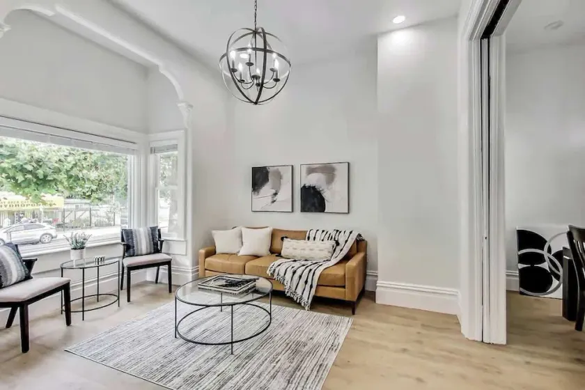 West Oakland charmer: 2br/2bath - AC & W/D - Image 1