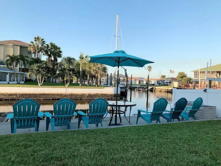 Water Front Home on Canal; Access to the Gulf of Mexico. - Image 1