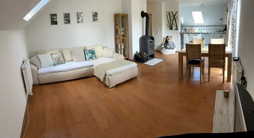 1 Bedroom Apartment in Pfaffing - Image 1