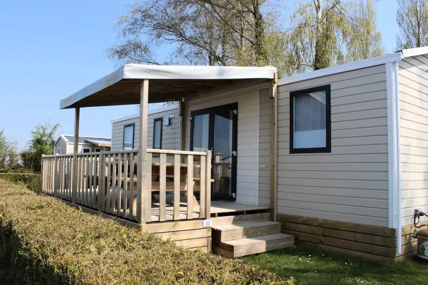 Mobil-home Nirvana 4 chambres - 40 m² + terrasse semi couverte 8 personnes - Image 1