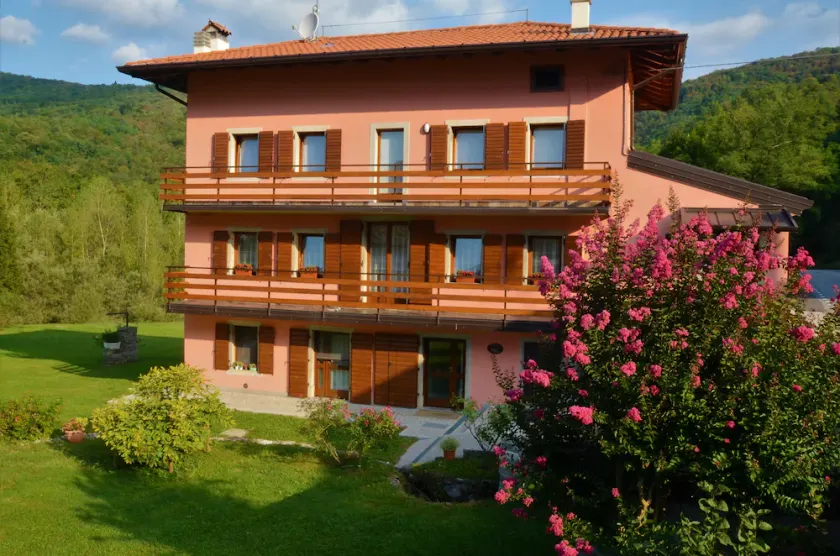 An oasis of peace and relaxation in the heart of nature along the Natisone River. - Image 1