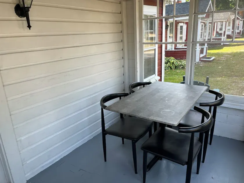 White Mountain Cottages - Image 1