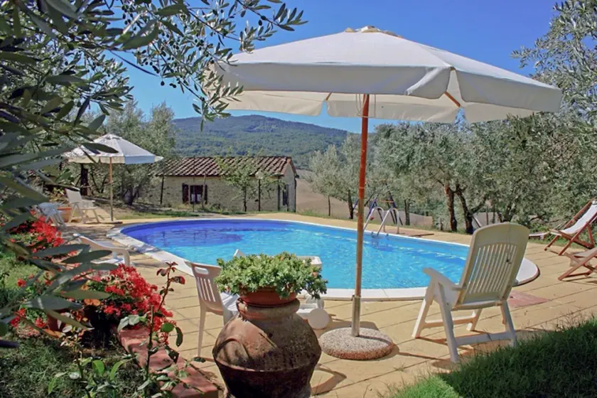 Typical farmhouse with private pool between Pisa and Siena - Image 1