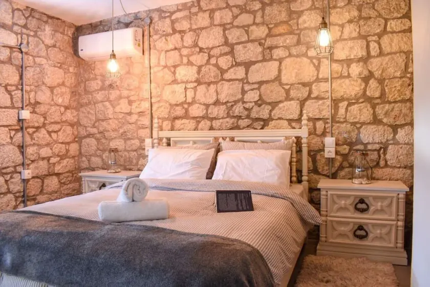 Stone studio/Amazing seaview/1km to the beach - Image 1