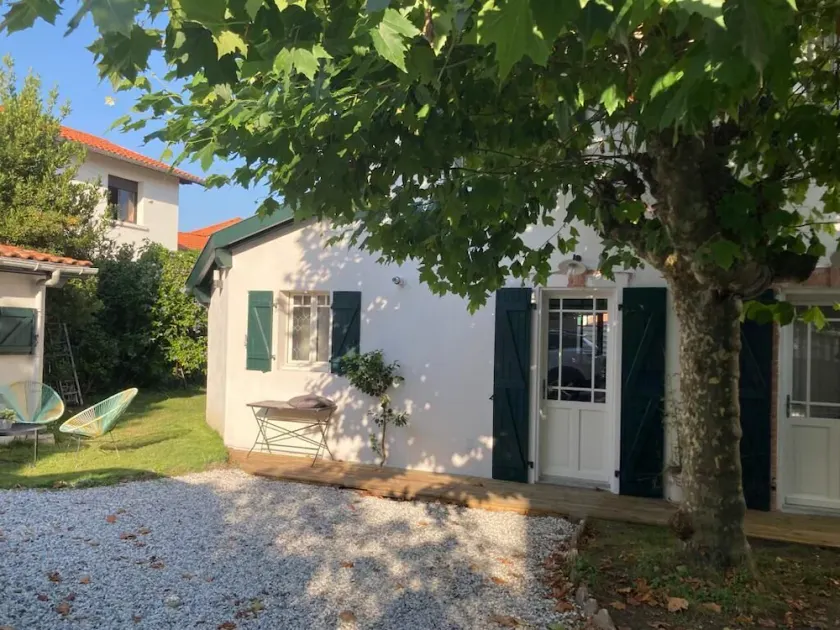 Basque side. Beaurivage House with garden, parking and small swimming pool - Image 1