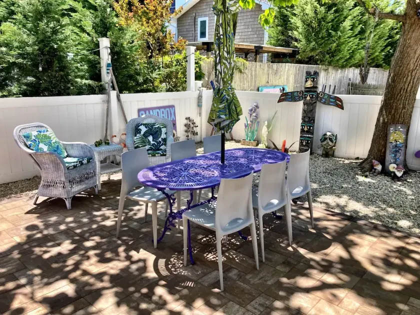 Beachside, convenient, Coastal Decor Surf City Apartment, family friendly!! - Image 1