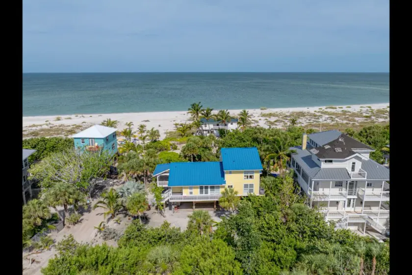 Perfekt placering, smukke Ocean Front Home - Image 1