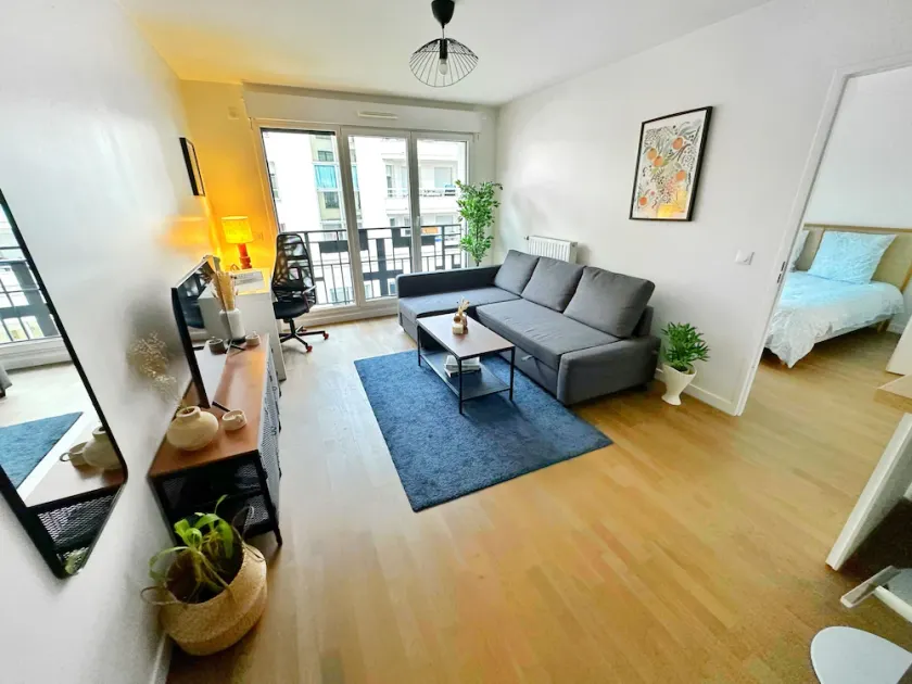 Celine 21 Appartement cosy aux portes de Paris - Image 1